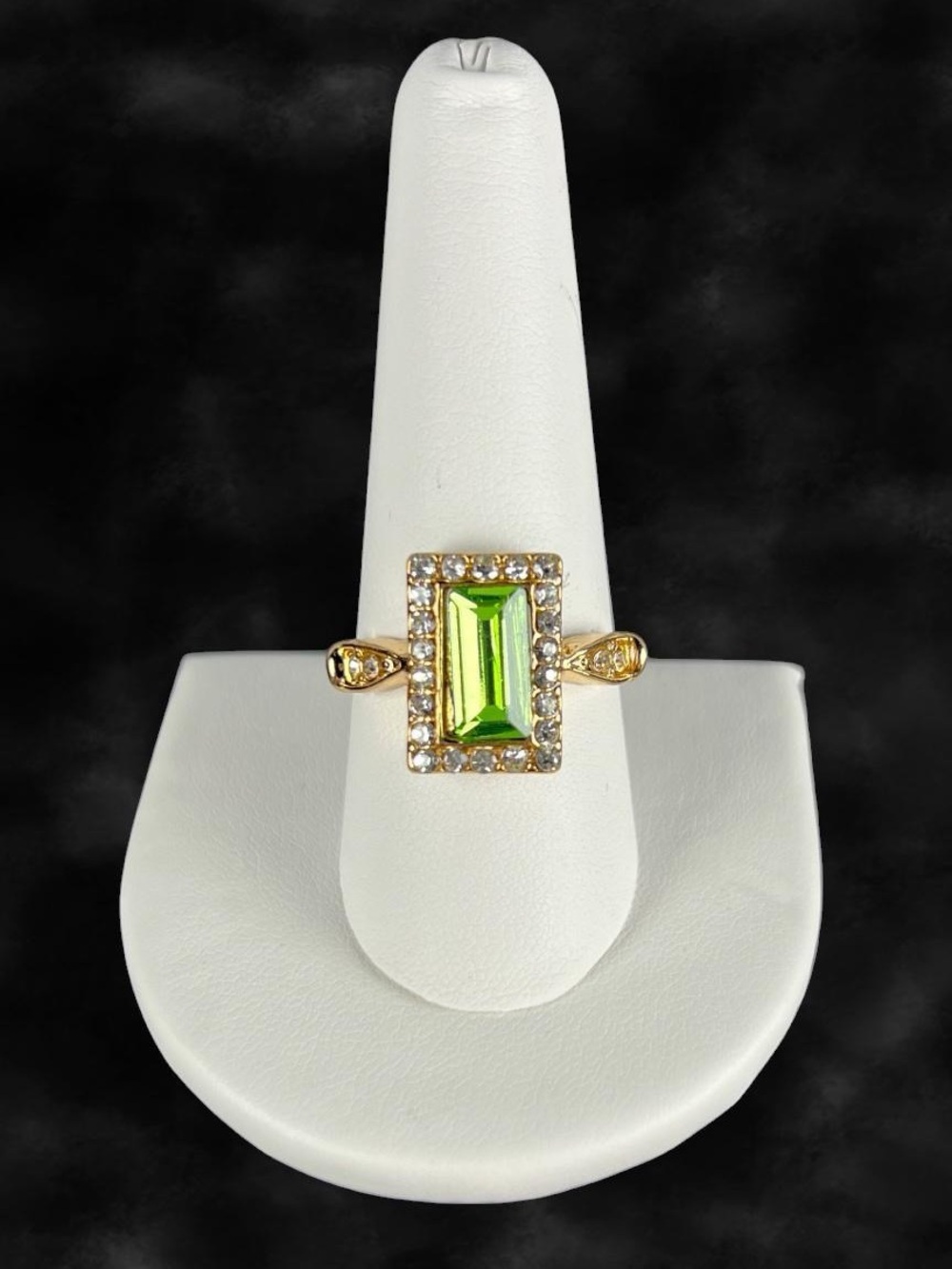 18K Gold Plated Green Emerald Cut Stone Halo Cocktail Ring Size 9.75